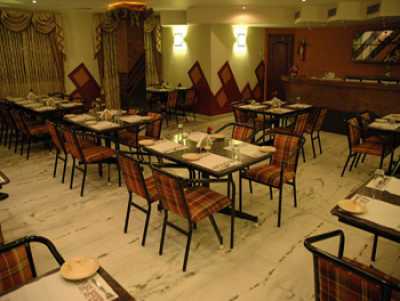 Gnanam Hotel Thanjavur Restaurant